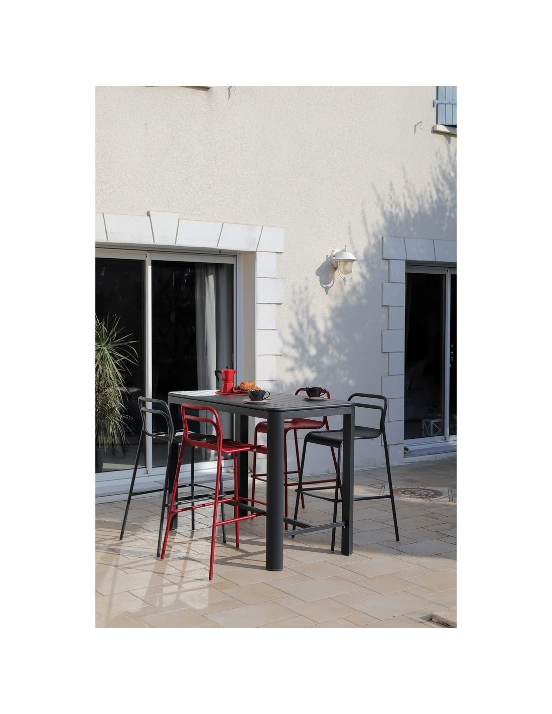 Chaise Haute EOS Empilable En Aluminium - Rouge 4 Chaise Haute EOS Empilable En Aluminium - Rouge – Image 2